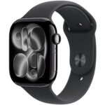 Apple Watch Series 11 46mm Klavírně černý hliník s černým sportovním řemínkem – S/M
